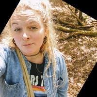 Caitlin Mccallum's Instagram, Twitter & Facebook