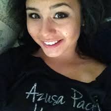 Kelsey Colbert (@kelsohippo)