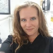 Vanessa Dayon's Instagram, Twitter & Facebook