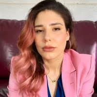 Joann Testa's Instagram, Twitter & Facebook