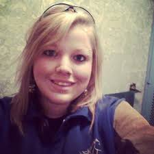 Shellie Clyde's Instagram, Twitter & Facebook