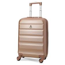 Here are the best luggage brands in 2021 to suit a range of budgets and needs. 10 Best Suitcases For 2020 Top Luggage Brands To Buy If You Re Jetting Off On Holiday Mirror Online