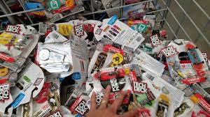 Take your skills to the next level with the performance series fingerboards from tech deck and ride like a pro! The Tech Deck Fingerboard Skateboards Hot Wheels Super Walmart Store Youtube