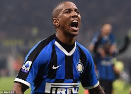 Ashley young joined inter milan in january 2020 after being with manchester united fc since 2011 after achieving several honours including a premier league title. Ashley Young Reveals He Loves Italy As He Commits His Short Term Future To Inter Milan Daily Mail Online