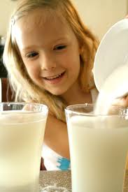 floating egg science experiment