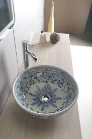 shabby chic bathroom decor