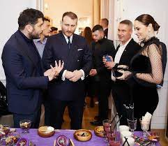 Andreea marin / stiri andreea marin. Andreea Marin AnunÈ› SurprizÄƒ Despre RelaÈ›ia Cu Iubitul Ei Adrian Brancoveanu Ce Spune Despre Cea De A Patra CÄƒsÄƒtorie Impact