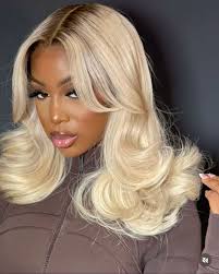 Fallon Moore (fitnessfallon)