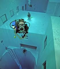 This Is The World S Deepest Swimming Pool In Belgium Which Is 100 Feet Deep Deepest Swimming Pool Diving Pool Diving