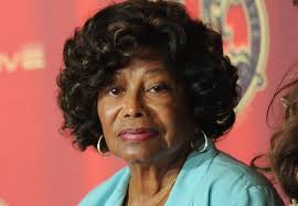 Mãe de Michael Jackson está à beira da morte, diz site