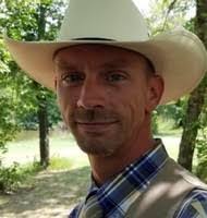 Carrie Durrett's Instagram, Twitter & Facebook