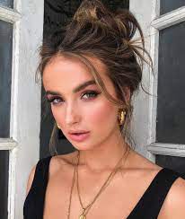 4 615 Me Gusta 30 Comentarios Emma Chen Emmachenartistry En Instagram Quot When I Do My Hair In A Mes Cute Bun Hairstyles Short Hair Bun Bun Hairstyles
