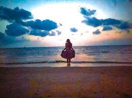 I Could Talk Endlessly About A Calm And Peaceful Evening Spent By The Serene Beach It Lets Me See The Reflecti Travel Instagram Travel Photos Female Travel