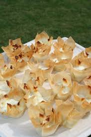 Croustillants De Chevre A L Estragon La Cuisine De Guylaine Apperitif Aperitif Petit Four Apero