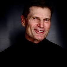 Great Salespeople Wear Two Hats!