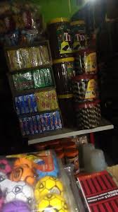 Anda dapat menjalankan usaha ini sebagai sampingan dari rumah lho. Usaha Sembako Make Up Alat Rumah Tangga Dan Sekolah Accueil Facebook