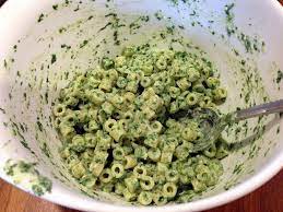 Toddler Meal Easy Cheesy Spinach Pasta Sweet Tooth Sweet Life Healthy Toddler Meals Baby Food Recipes Kids Meals