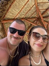 Kyle Corry's Instagram, Twitter & Facebook