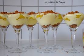 Verrine De Mascarpone Et Ananas Parfume A La Vanille Recette Ptitchef Recette En 2020 Verrine Mascarpone Recette Verrine Recette Ananas