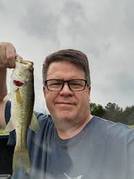 Weedless frog fishing tips for small bass
