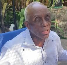 Men minis enteryè peyi Dayiti wi le pèp Towo sa paka fè Yon bon fyèv 3 jou  MPa kwè lap fè 3 mwa ankò non hummmmm .