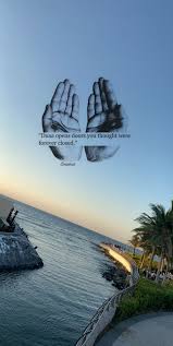 الدعاء يفتح الأبواب التي ظننت أنها مغلقة إلى الأبد outdoor beach water