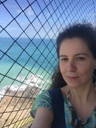 Da música para as artes plásticas: o universo de Vanessa Almeida Silva