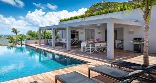 C'est là que l'artiste vient d'être inhumé. Marigot St Barts Villas Marigot St Barts Vacation Rentals