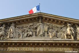 L'assemblée nationale se situe au cœur de notre démocratie. L Assemblee Nationale Ne Compte Quasiment Plus De Representants Des Milieux Populaires