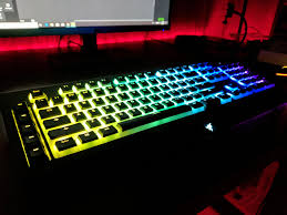 I used the first generation tournament edition (te) keyboards when they came out, upgraded to the first chroma te and am now here telling you about the latest entry into the this wrist rest, much like the one on the full chroma v2's, is magnetic to stick to the keyboard and is made of nice memory foam. Just Picked Up The Hyperx Double Shot Pbt Keycaps And Put Them On My Blackwidow Chroma V2 They Look Excellent Highly Recommend Razer