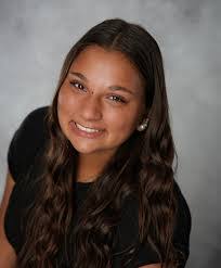 Mia Humphrey's Instagram, Twitter & Facebook