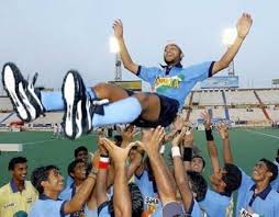 India, bollywood superstar shah rukh khan on monday encouraged the indian women's hockey team, who made their maiden entry into the olympic semifinals, to bring a gold medal. What Is The List Of The Professional Hockey Players In The Hindi Movie Chak De India Quora