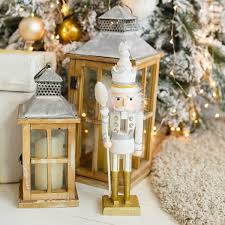 Free shipping every day at jcpenney®. How To Decorate For Christmas 20 Of Our Jolliest Ideas