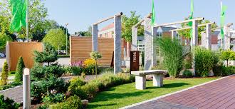 Auf raiffeisenmarkt.de finden sie alles rund um die gartengestaltung, gartengeräte, gartenfreizeit, gartenmöbel, pflanzen aller art und die wichtige pflanzenpflege. Raiffeisen Weser Elbe Eg