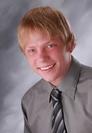 Check our website for the most current news and calendar:  www.elgineagles.org