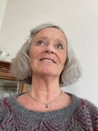 2-color brioche-genser ferdig. Mitt eget design etter inspirasjon fra Nancy  Marchant. Strikket i Mohair/Merino (350 m/50gr).