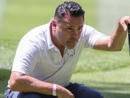 De la hoya, 47, confirmed the original. Oscar De La Hoya Comeback Should Boxing S Golden Boy Return Sports Illustrated