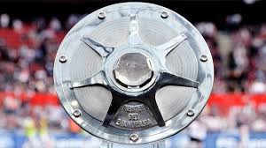 Die offizielle seite der bundesliga. Meisterschale 2 Bundesliga Dfl Deutsche Fussball Liga Gmbh Dfl De