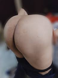 Moti moti gand wali aunty ki nangi big gand photos. Desi Gand 3 Pics