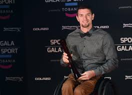 His jersey number is 90. Wat Had U Gedacht Wout Van Aert En Emma Meesseman Zijn Spor Het Belang Van Limburg Mobile