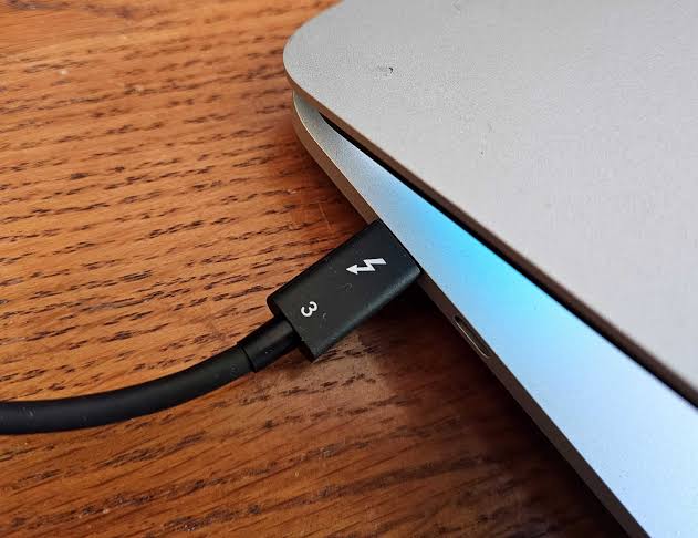 It's time for desktop PCs to finally embrace Thunderbolt | PCWorld