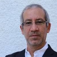 2400+ perfiles de «Tagle»