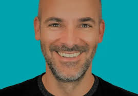 Ex-Edit chief Arnold returns to head Salocin consulting