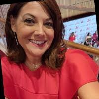 Mary Stratton's Instagram, Twitter & Facebook