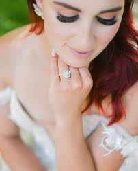 R I N G S H O P P I N G ? ?⁠ ⁠ Looking for the perfect rings? Check out 𝙰𝙻𝙱𝙴𝚁𝚃𝙰  𝙳𝙸𝙰𝙼𝙾𝙽𝙳 𝙴𝚇𝙲𝙷𝙰𝙽𝙶𝙴]⁠ amazing options or get a custom one