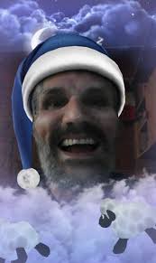 Noch vier Mal schlafen! Weihnachtselfe Anna und Alina Merkau können es kaum  erwarten. Seid ihr auch schon so aufgeregt?