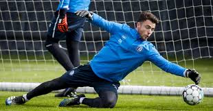 Colin coosemans (born 3 august 1992) is a belgian footballer who plays as a goalkeeper for belgian club kaa gent. 0n7v0upcru Qnm