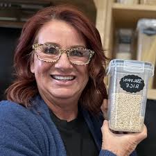 Amazon.com : Guggre 1080P Wireless Video Doorbell Camera with Chime, AI  Human Detection, Cloud Storage, Two-Way Audio, 2.4GHz Wi-Fi Support,  Real-Time Alerts, Easy Installation, Night Vision (Brown) : Electronics