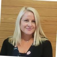 Rachel Gin's Instagram, Twitter & Facebook