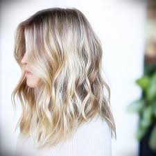 Coconut milk is believed to help straighten hair. 25 Best Short Hairstyles For Thick Wavy Hair